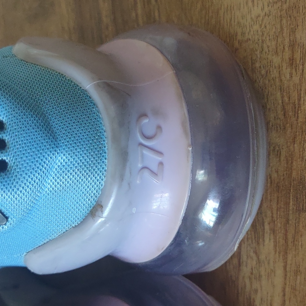 Nike Air Max 270 Women's White Sneakers with Purple and Orange Accents Size 7.5 - Picture 4 of 8